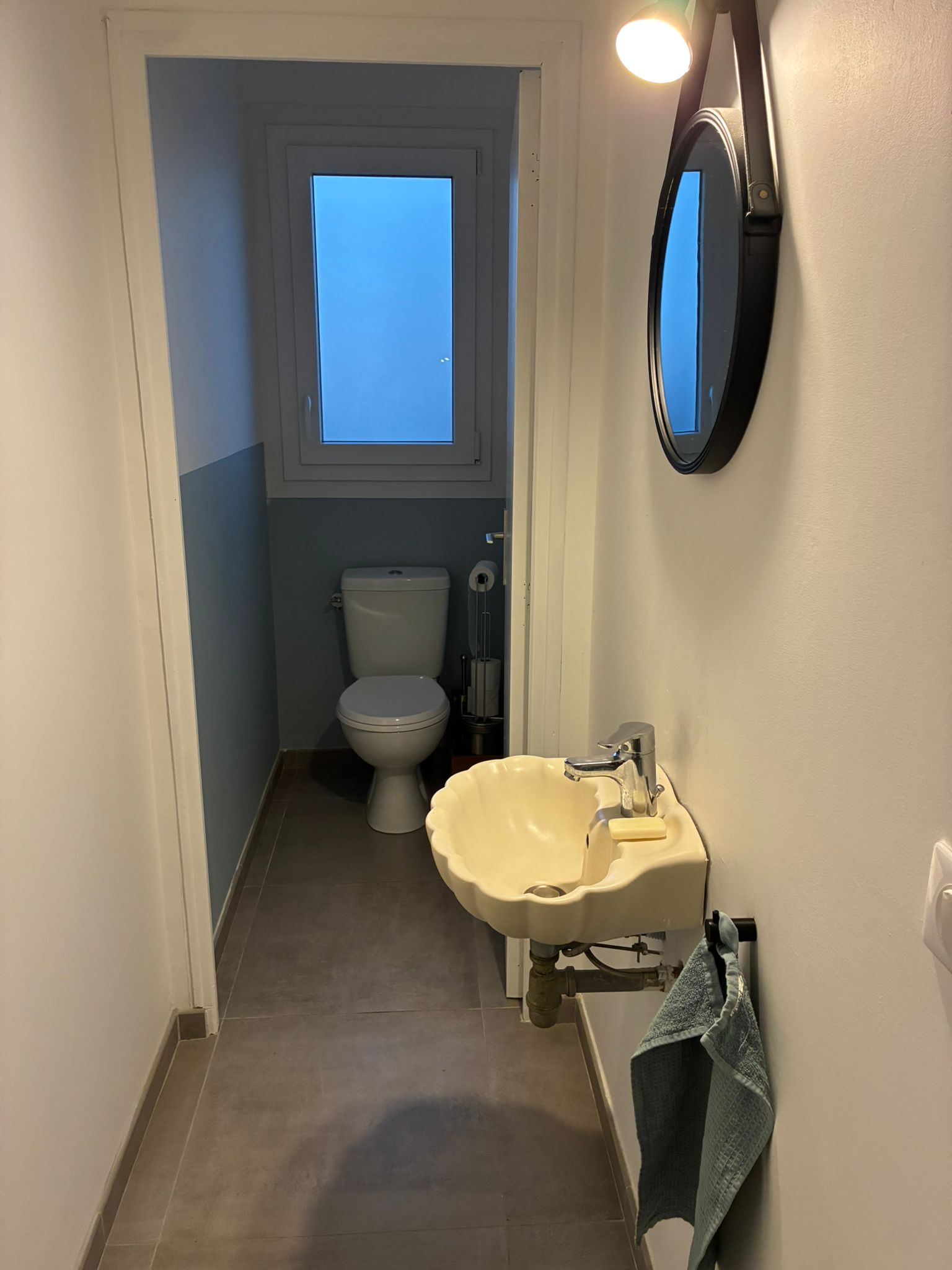 WC séparé de la maison de location à Seignosse